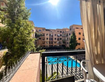 Appartement coquet avec piscine